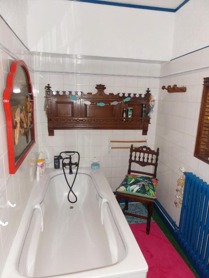 Chambre Du Retour En Enfance - Abdl ดอล-เดอ-เบรอตาญ ภายนอก รูปภาพ