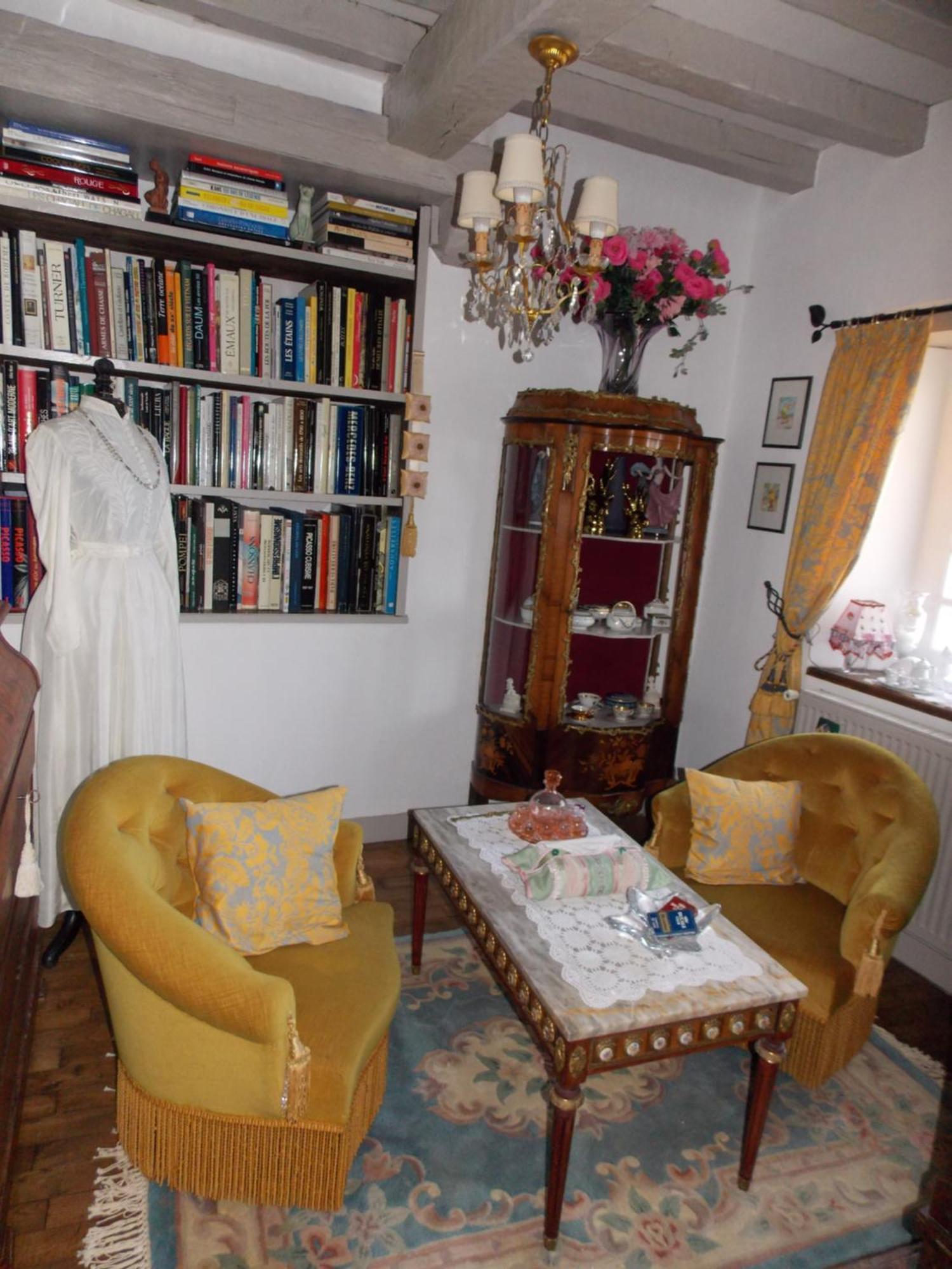 Chambre Du Retour En Enfance - Abdl ดอล-เดอ-เบรอตาญ ภายนอก รูปภาพ