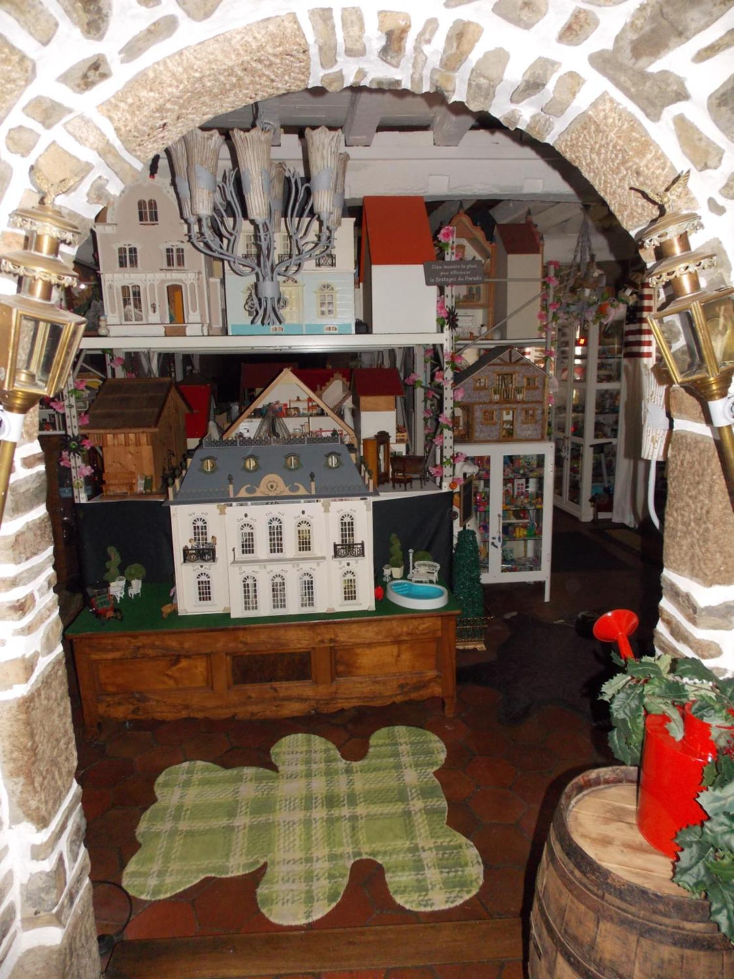 Chambre Du Retour En Enfance - Abdl ดอล-เดอ-เบรอตาญ ภายนอก รูปภาพ